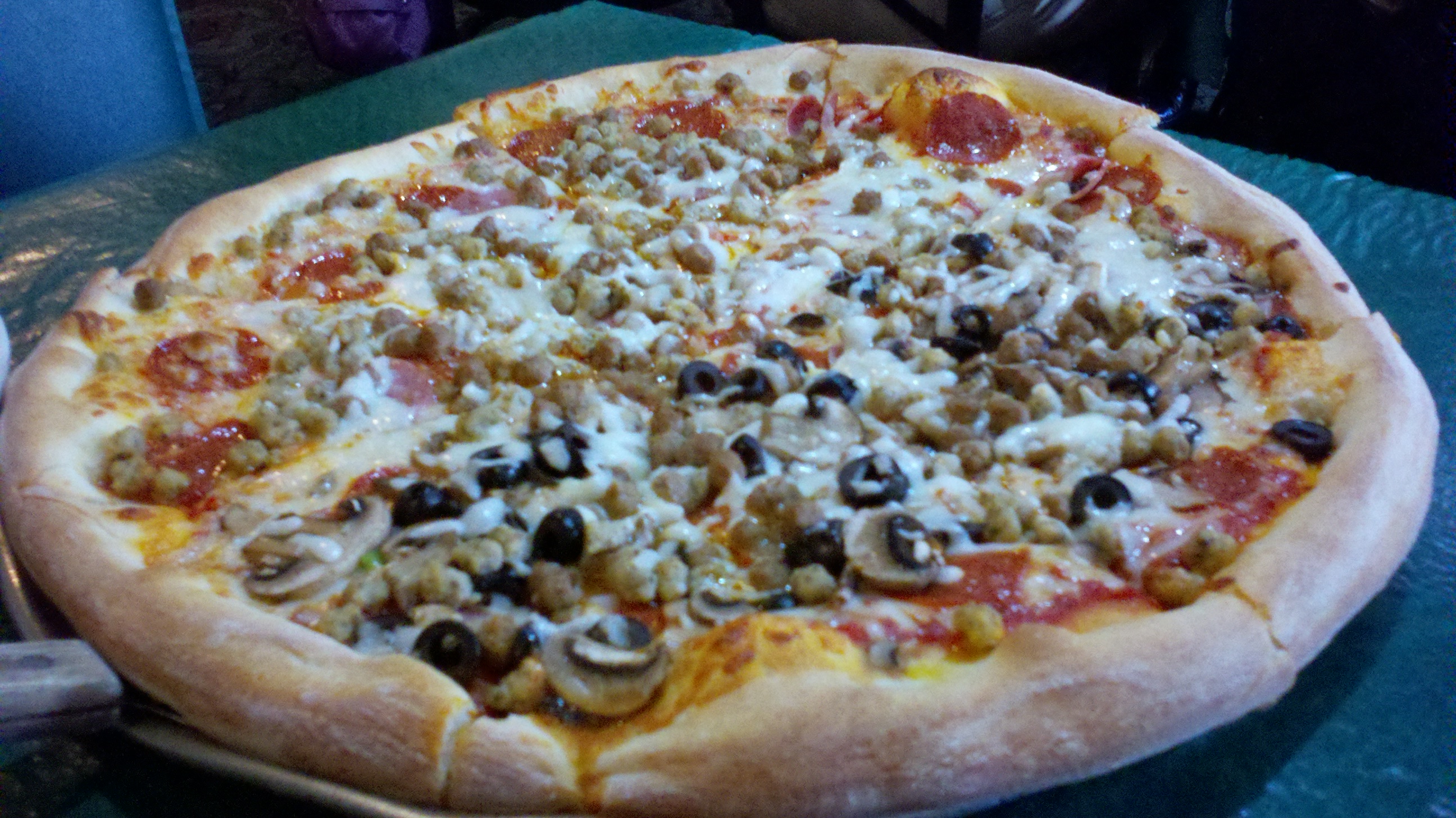 Vito’s Pizza Restaurant Review | Irving, TX 