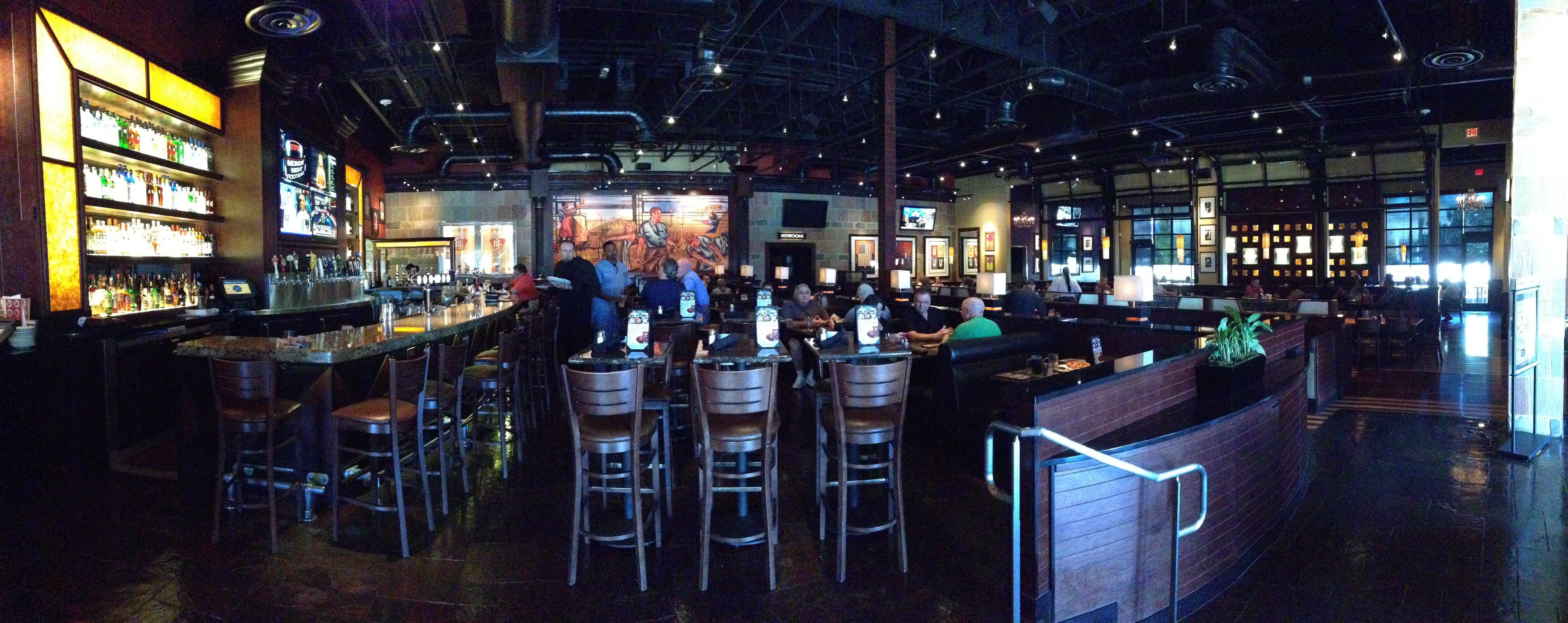 BJâ€™s Restaurant  Brewhouse Review | Shenandoah, TX