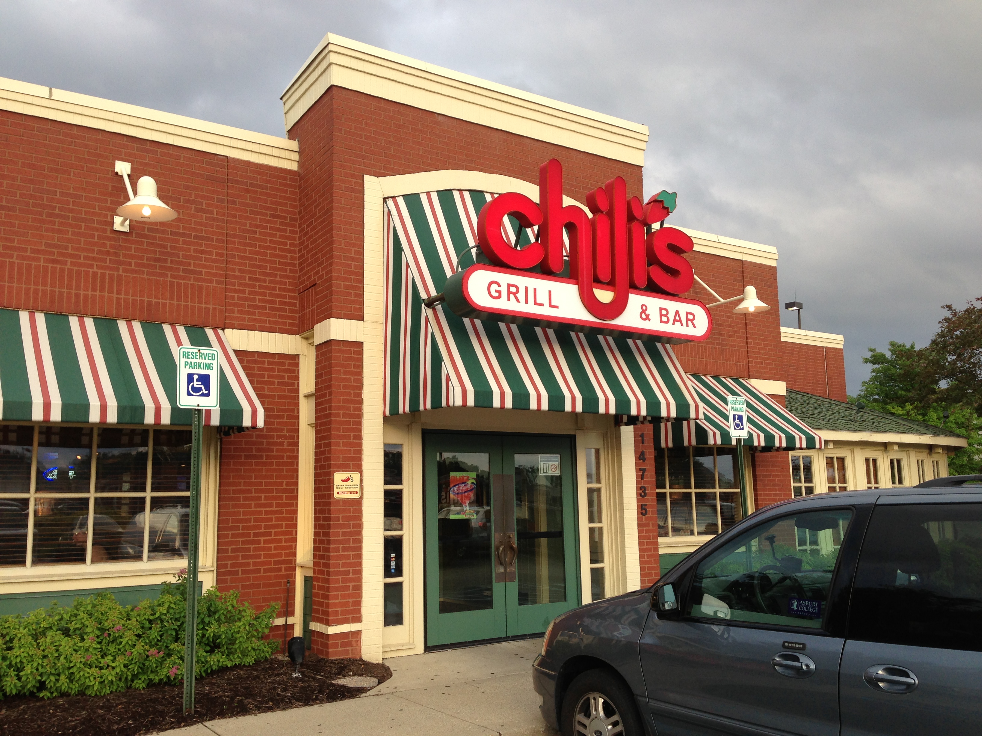 Chili's bar on sale and grill