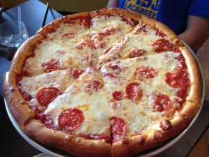 Zionsville Pizzeria_Hand Tossed Pepperoni Pizza