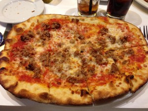 Biaggi's_Sausage Pizza